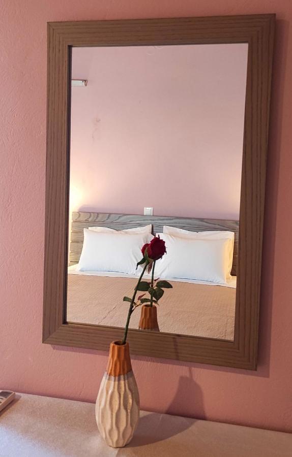 Artaki Beach Comfy Apartment Koroni  Exterior photo