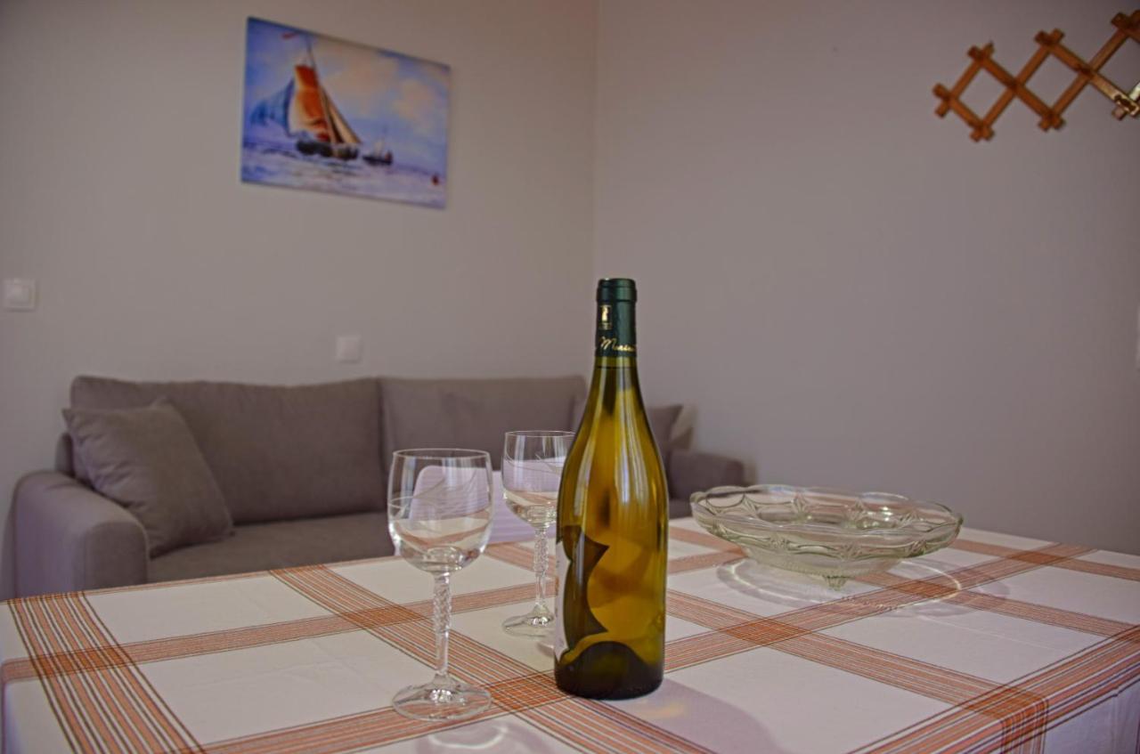 Artaki Beach Comfy Apartment Koroni  Exterior photo