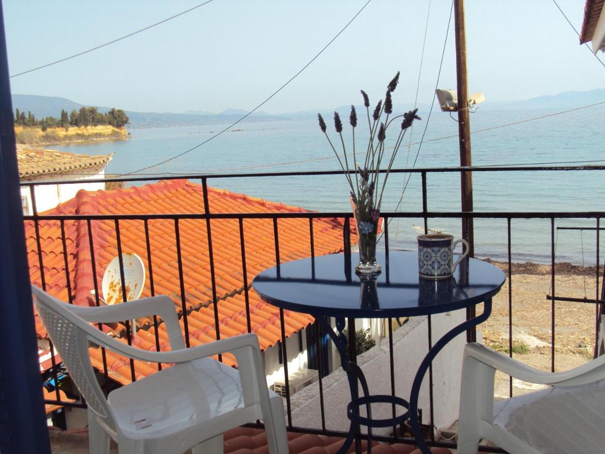 Artaki Beach Comfy Apartment Koroni  Exterior photo